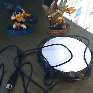 Skylanders and portal